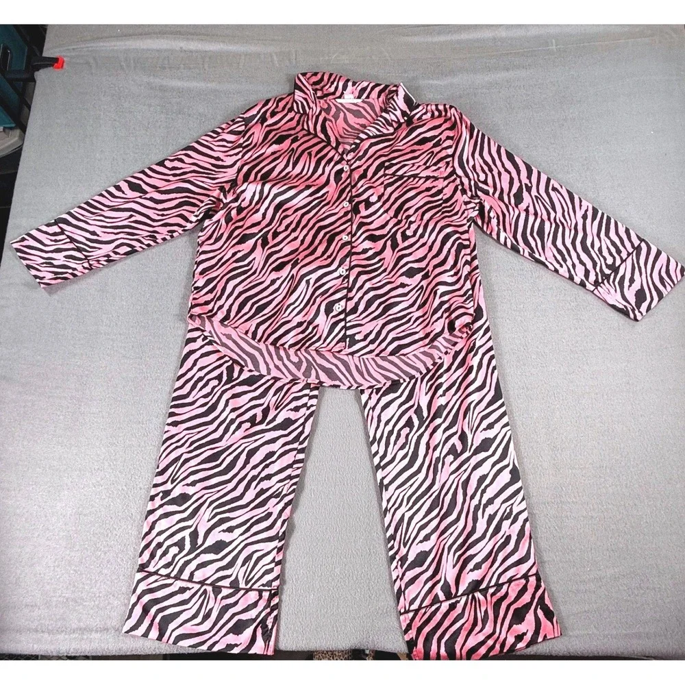 Victoria's Secret Zebra Print Pajama Set Pink Black Button Top Pants XL Comfort - Picture 1 of 12